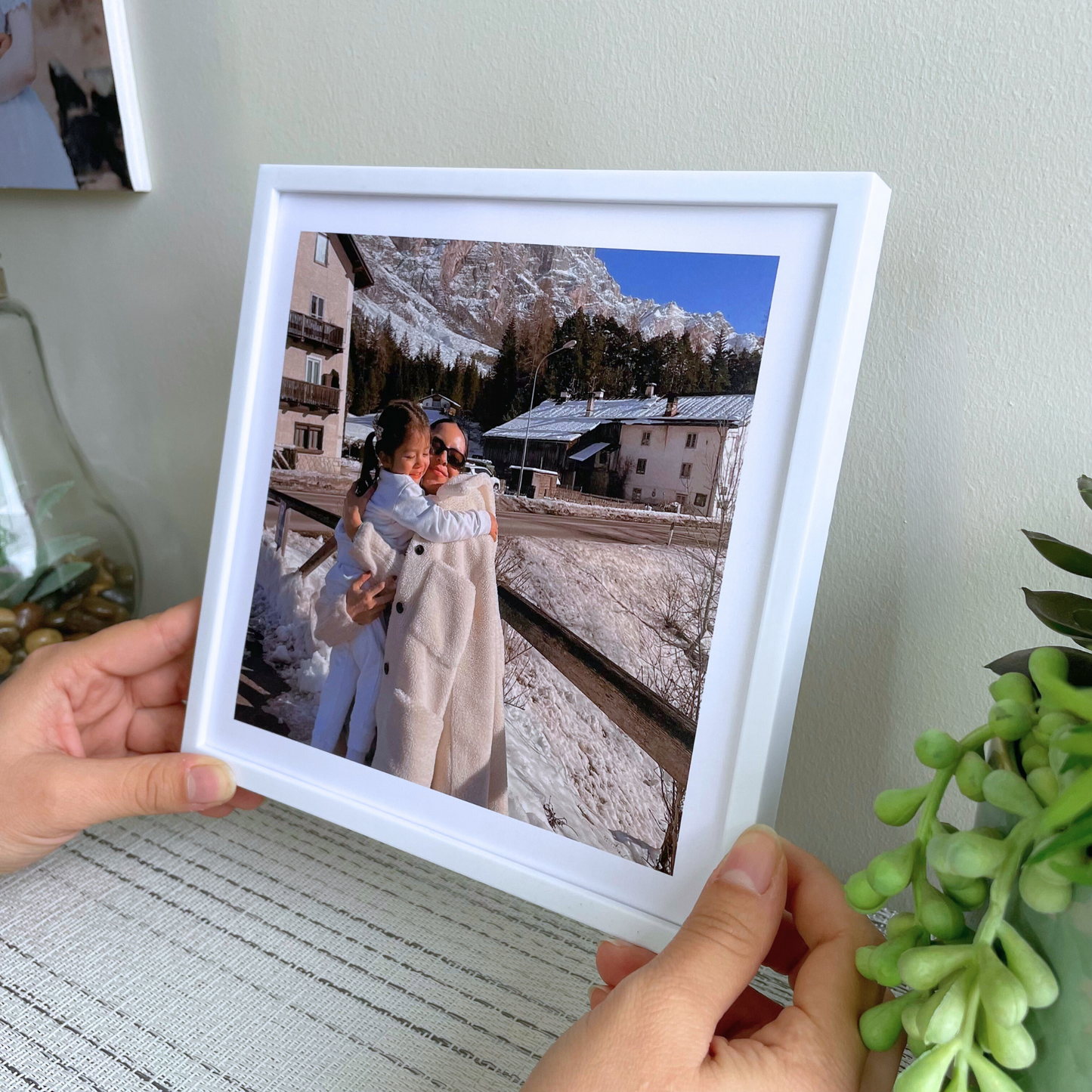 Cuadro de 20x20 cm con foto impresa y adhesivo en la parte de atrás