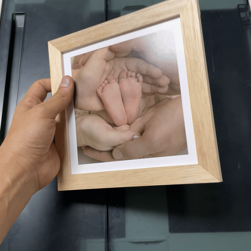 Cuadro de Madera de 20x20 cm con foto impresa y adhesivo 3M en la parte de atrás