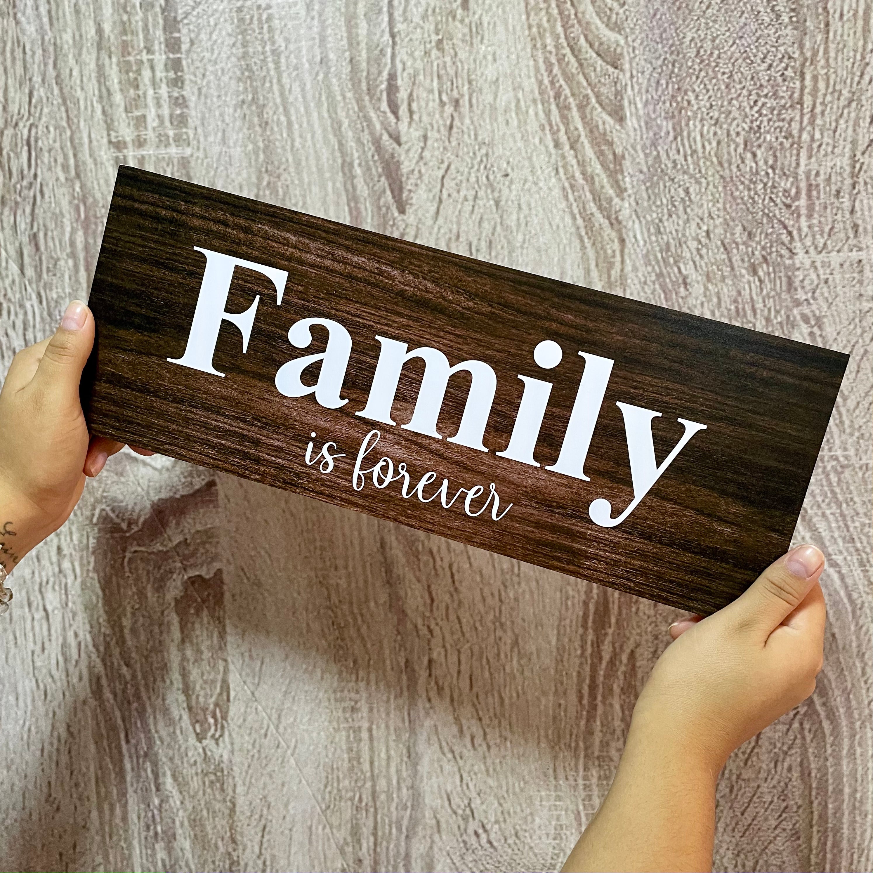 Letrero Family de 15x40 cm + adhesivo - Gallery 1