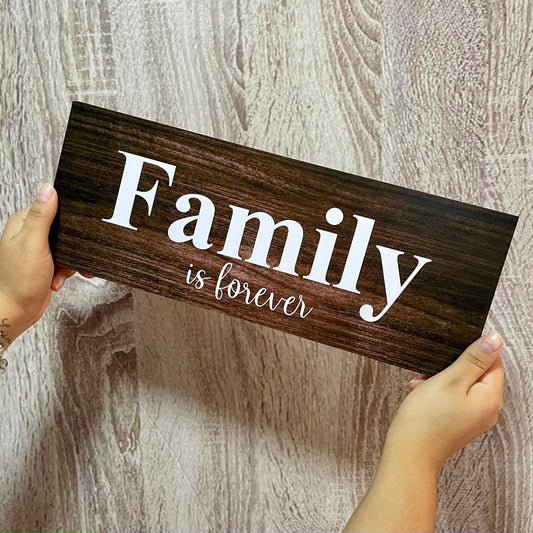 Letrero Family de 15x40 cm + adhesivo