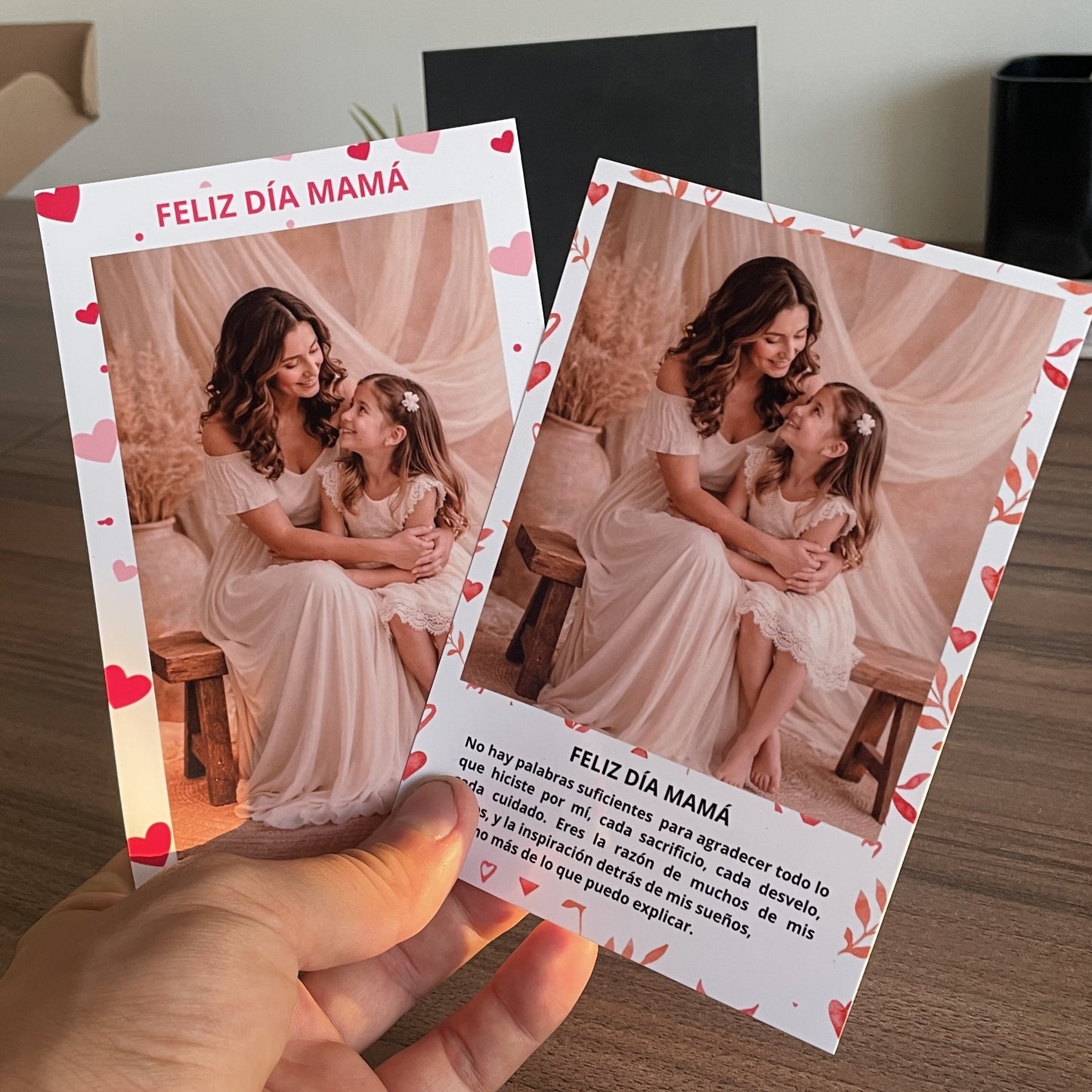 Foto Postal Madre de 10x15 cm, incluye soporte color negro